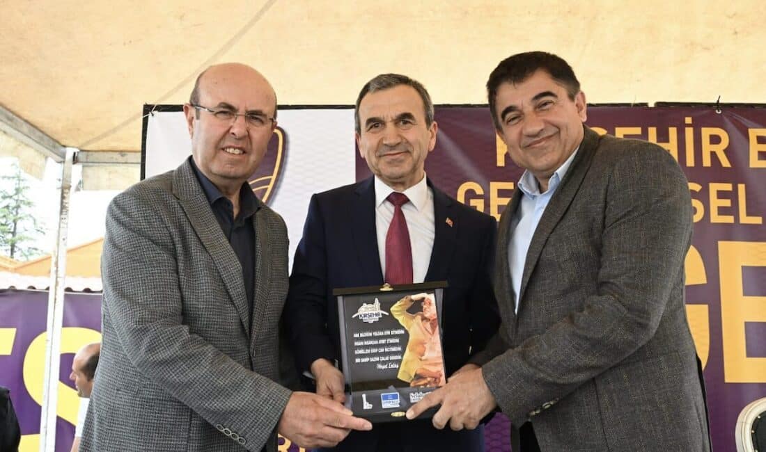 Cacabey Meydanı’nda 16 Mayıs’ta kapılarını açan ve 25 Mayıs’a kadar
