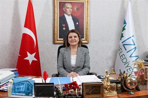 İzmit Belediye Başkanı Hürriyet, Kocaeli İl Milli Eğitim Müdürü Ömer