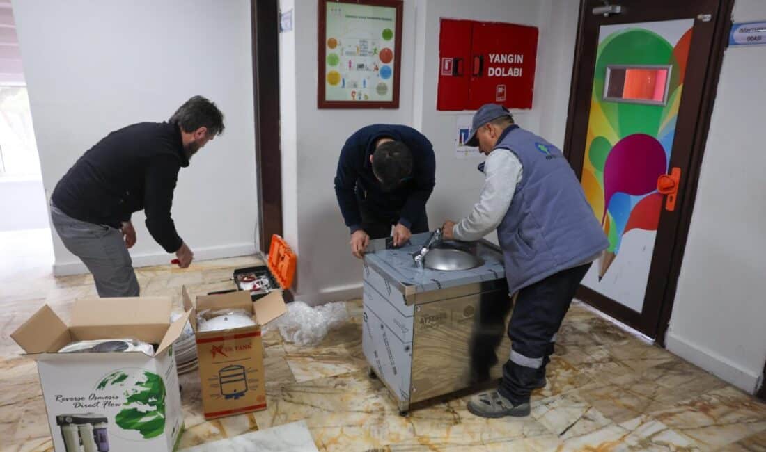 Bakırköy Belediye Başkanı Dr. Ayşegül Ovalıoğlu'nun devlet okullarına su arıtma