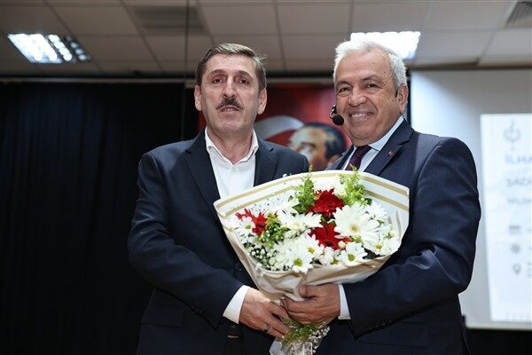 Nilüfer Belediye Başkanı Şadi Özdemir, Zeki Müren Güzel Sanatlar Lisesi'nde