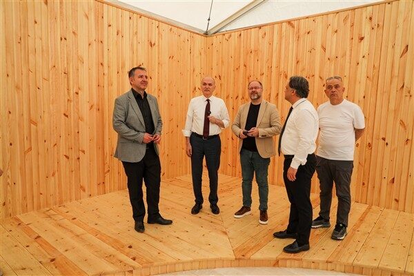 Düzce Belediyesi, Konuralp Antik Tiyatrosu'nu canlandırarak sosyal ve kültürel etkinliklere