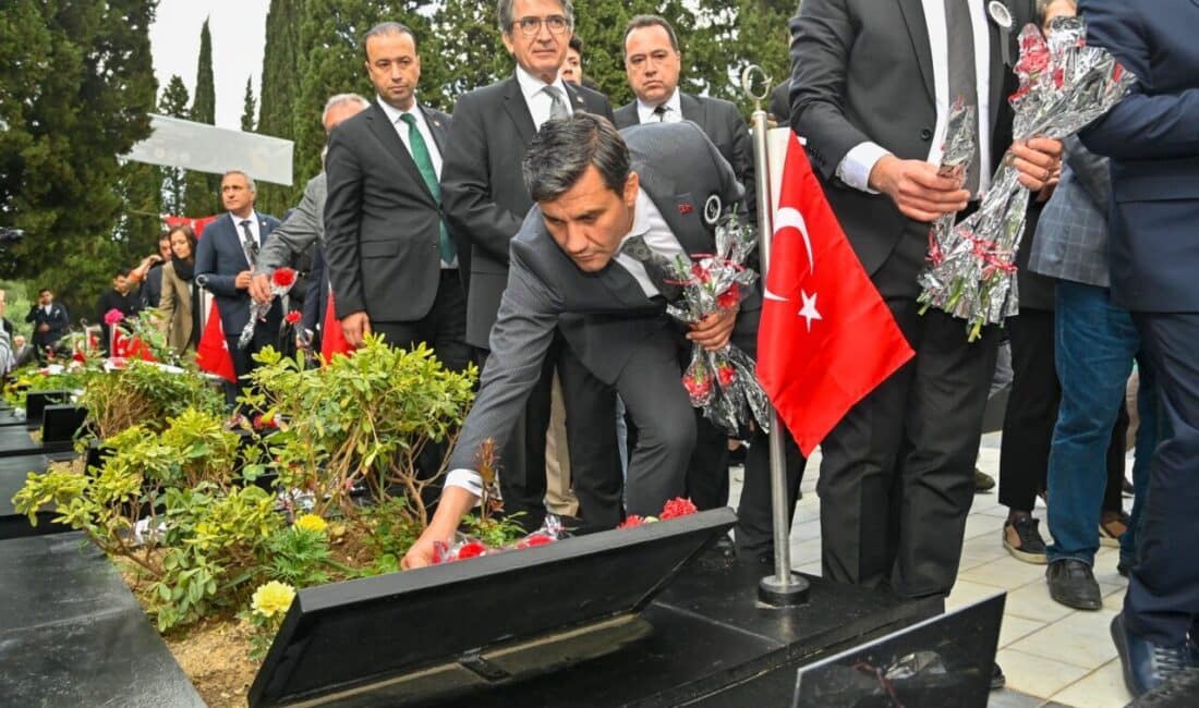 Manisa Büyükşehir Belediye Başkanı Ferdi Zeyrek, 13 Mayıs 2014’te Soma’da