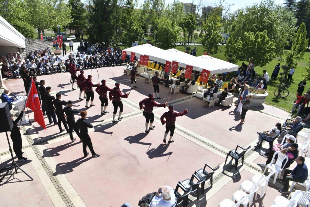 Ankara Büyükşehir Belediyesi, 19 Mayıs ruhunun Başkent’te yaşaması amacıyla kentin