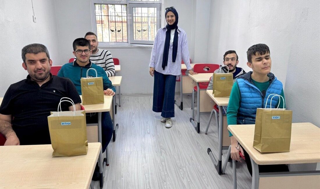Batman İl Müftülüğü ve Sosyal Yardımlaşma Vakfı iş birliğiyle Görme