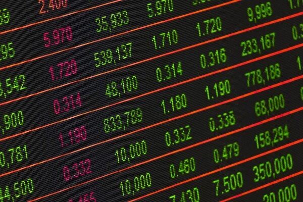 2024 yılında Borsa İstanbul şirketlerinin halka nakit temettü dağıtacağı bildirildi.