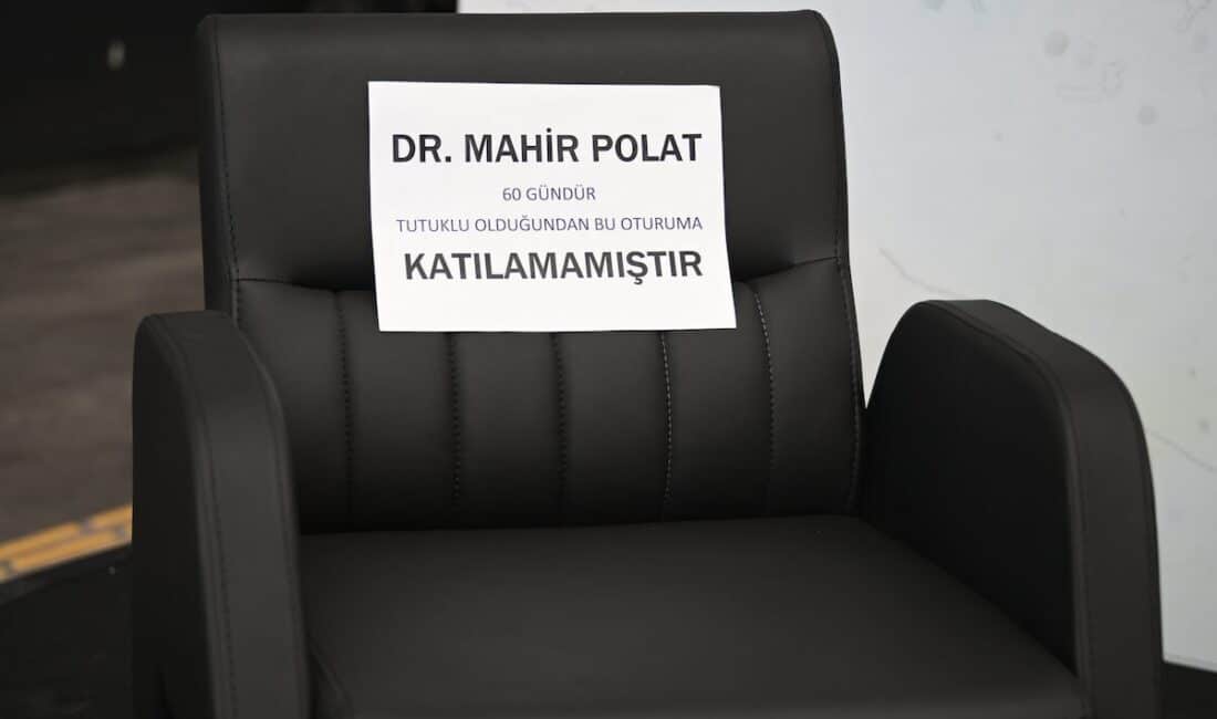 Bornova Belediye Başkanı Ömer Eşki, yaptığı açılış konuşmasında Dr. Mahir