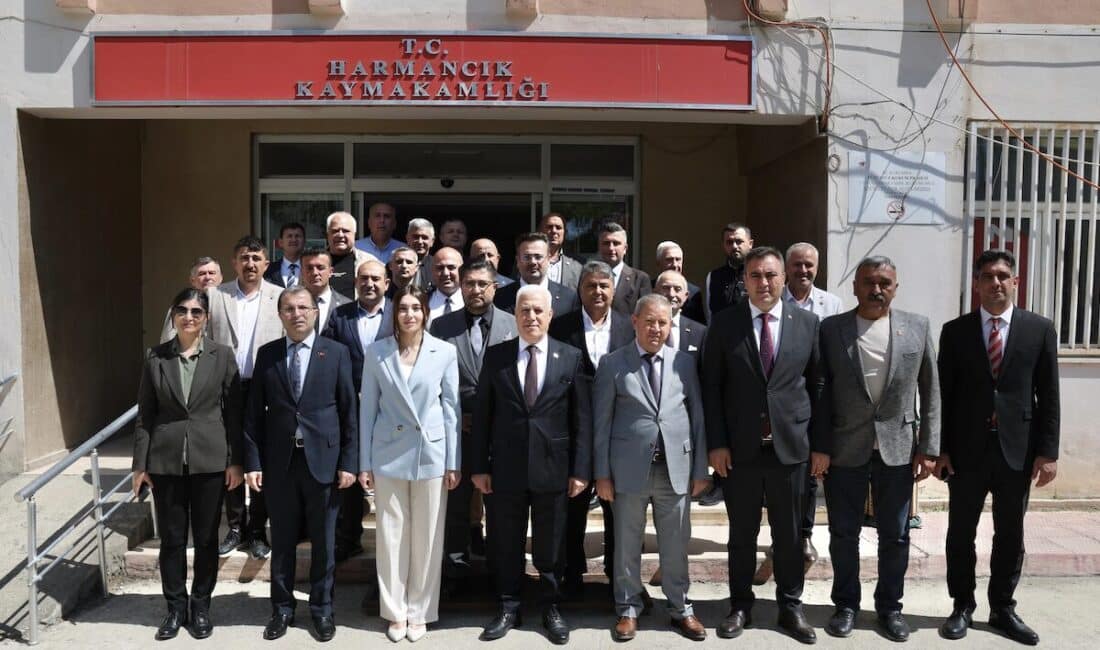 Bursa Büyükşehir Belediye Başkanı Mustafa Bozbey, “Başkan Bozbey Burada” projesi