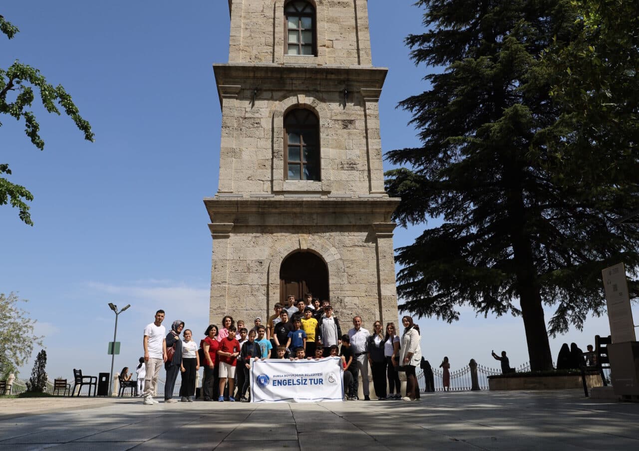 Bursa Büyükşehir Belediyesi, "Engelsiz Turizm" projesi kapsamında özel gereksinimli bireyleri