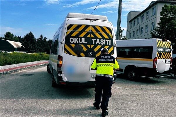 Bursa İl Jandarma Komutanlığı emrinde görev yapan Trafik Jandarma Timleri