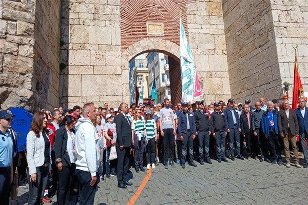 Uluslararası Osmangazi Tarihi Kent Koşusu, Osman Gazi'yi Anma ve Bursa'nın