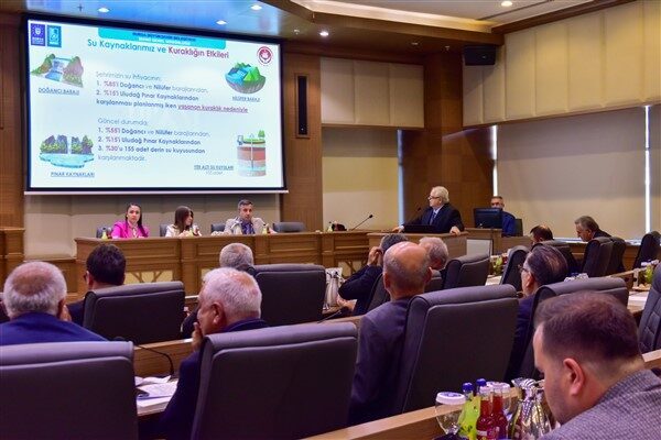 Bursa Büyükşehir Belediyesi Başkanvekili Mustafa Orkun Gazioğlu başkanlığında yapılan toplantıya,