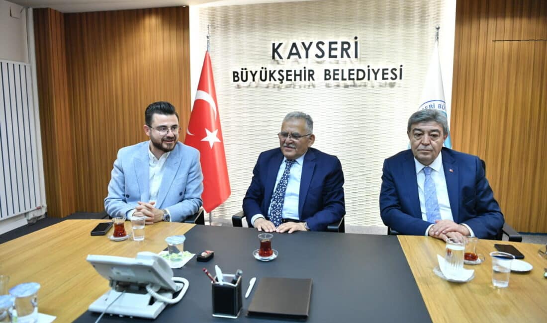 Türk-İş Kayseri İl Temsilcisi İdris Güven, Başkan Büyükkılıç'ın Türk-İş'in önemini