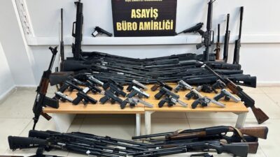 Ceylanpınar İlçe Emniyet Müdürlüğü, yaptığı operasyonda birçok ruhsatsız silah ele