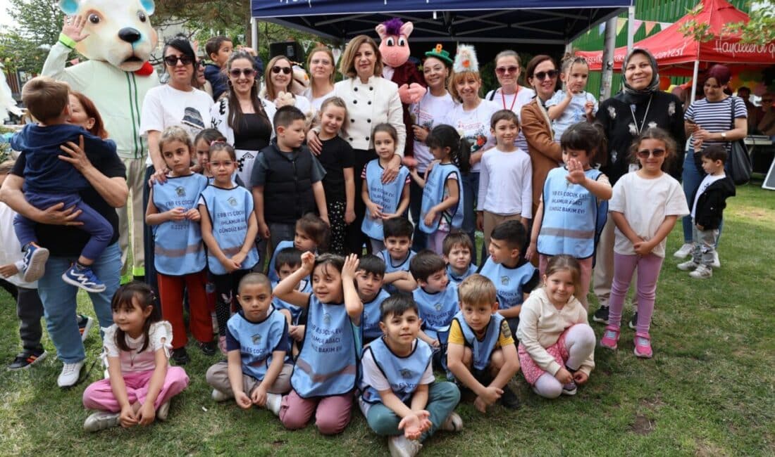 Eskişehir Büyükşehir Belediyesi Şehir Tiyatroları tarafından düzenlenen 16. Uluslararası Eskişehir Çocuk