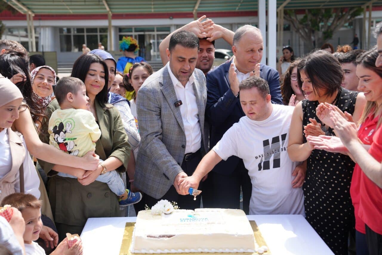 Çukurova Belediyesi ve Türkiye Jokey Kulübü Adana Hipodromu işbirliğiyle düzenlenen