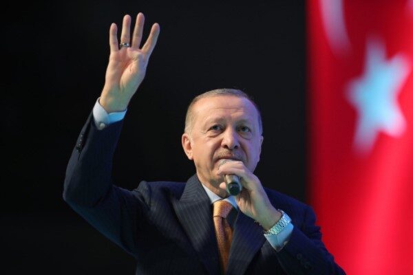 Cumhurbaşkanı Erdoğan'ın konuşmasından bazı satır başları şöyle: "Her birinizin başarılı
