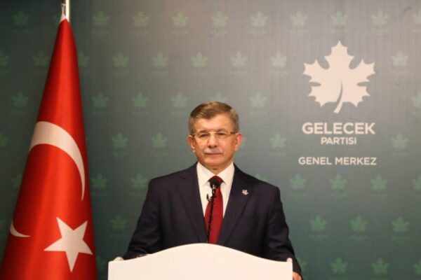 Gelecek Partisi Genel Başkanı Davutoğlu, Delphi Forumu kapsamında Irak Cumhurbaşkanı