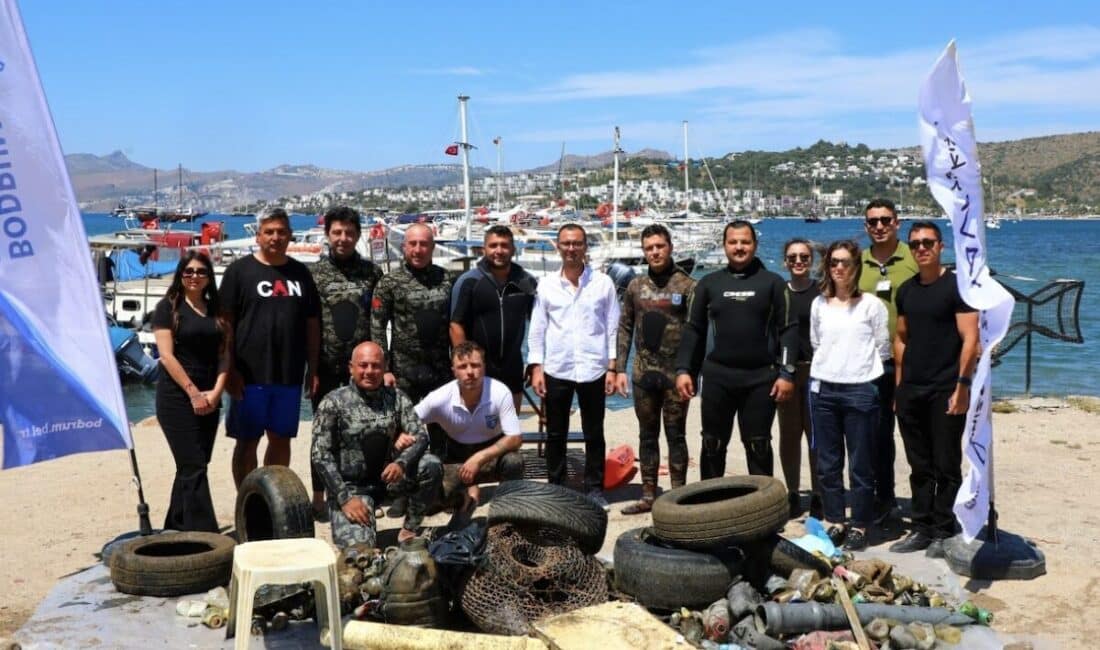 Bodrum Belediyesi personellerinden oluşan gönüllü dalış ekibi tarafından gerçekleştirilen temizlikte,
