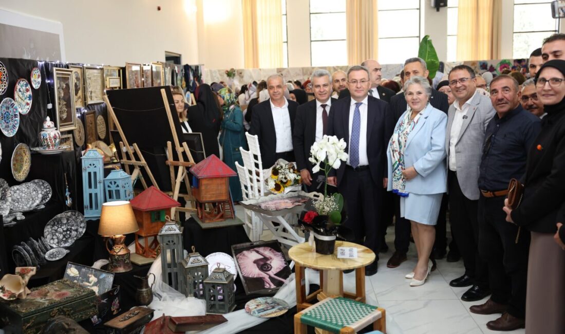 Derince Belediyesi Mesleki Eğitim Merkezi (DER-MEK) ve Derince Halk Eğitim