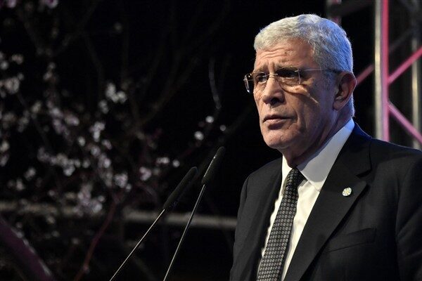 İYİ Parti Genel Başkanı Dervişoğlu, şehit anneleri ve aileleriyle Anneler