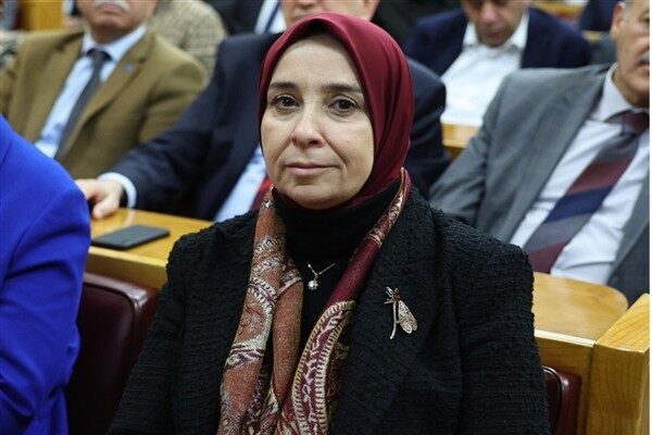 Vekil Esen, Cumhurbaşkanı Erdoğan'ın övdüğü hastanedeki güvenlik eksikliğini eleştirdi. Engelli