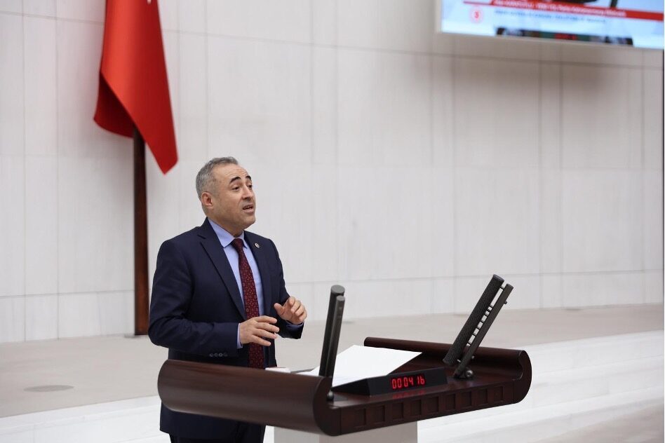 Dr. Karatutlu, Kahramanmaraş merkez ilçelerinden biri olan ve 225 bin