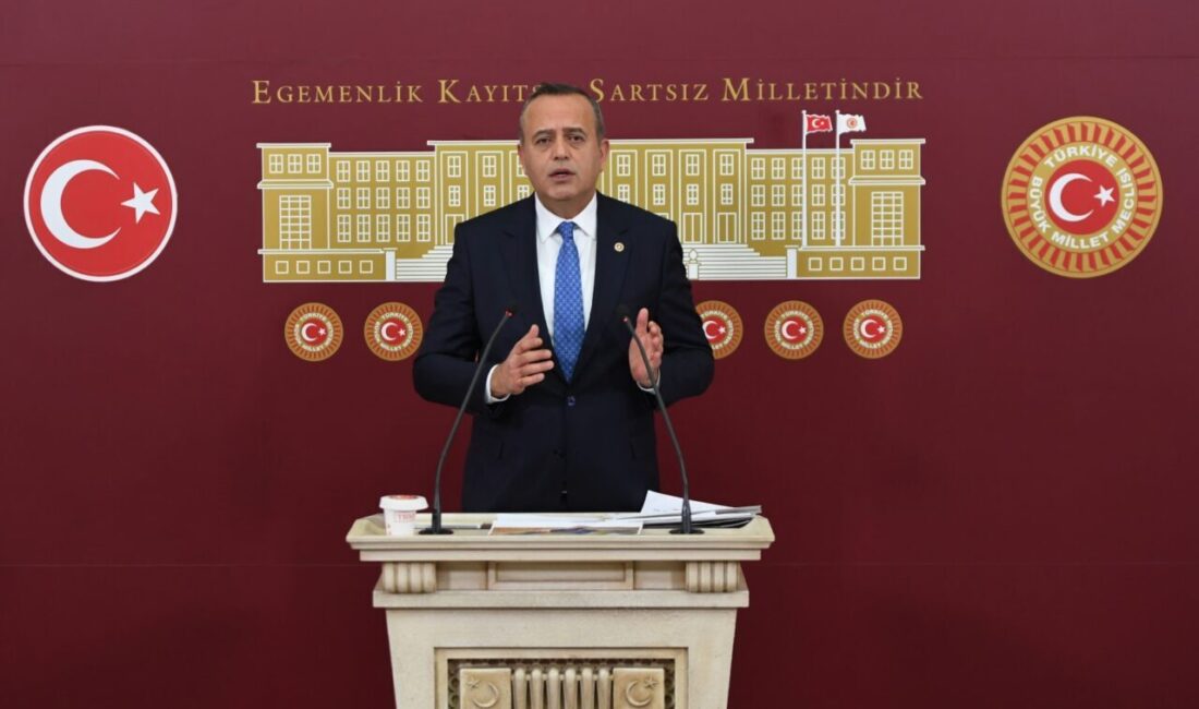 DEVA Partisi Gaziantep Milletvekili Ertuğrul Kaya, TBMM’de düzenlediği basın toplantısında