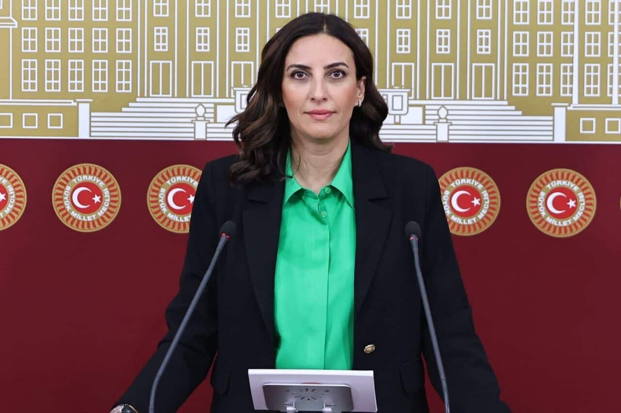 DEVA Partisi Genel Başkan Yardımcısı ve İstanbul Milletvekili Evrim Rızvanoğlu,