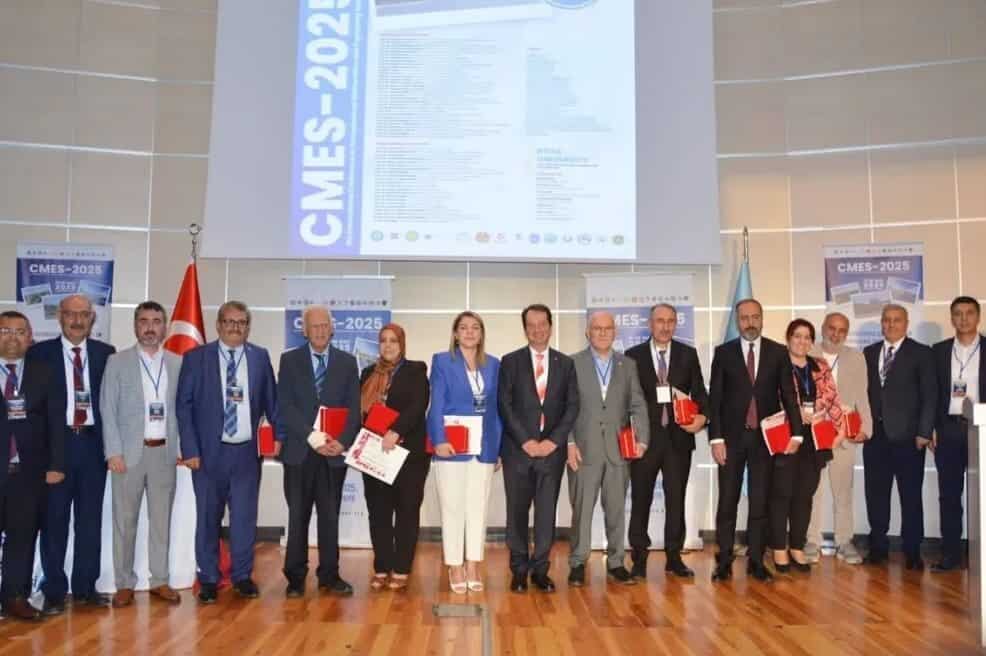 Dicle Üniversitesi’nin ev sahipliğinde düzenlenen “9. Uluslararası Hesaplamalı Matematik ve