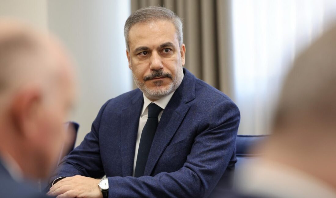 Türkiye Cumhuriyeti Dışişleri Bakanı Hakan Fidan, Kiev'deki programı kapsamında Ukrayna