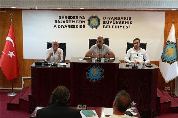 Hazırlıklar kapsamında Sağlık İşleri Dairesi Başkanlığı, Zabıta Dairesi Bakanlığı, Çevre