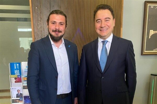 Hüseyin Düzgün, DEVA Partisi Bursa Gençlik Kolları Başkanı olarak atanarak