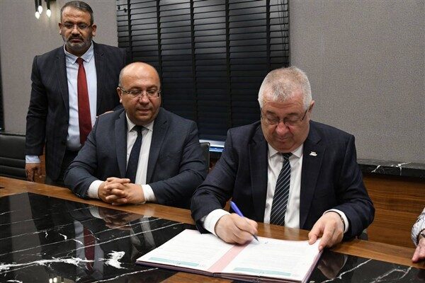 Avcılar ve Altınkum mahallelerine yapılacak iki yeni sağlık ocağının protokolü