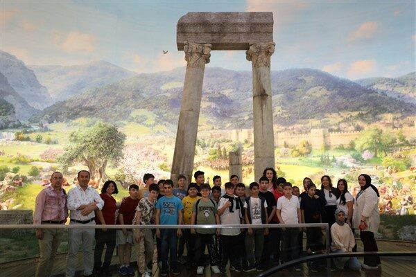Bursa Büyükşehir Belediyesi, Engelsiz Turizm projesiyle özel gereksinimli bireyleri turizmle