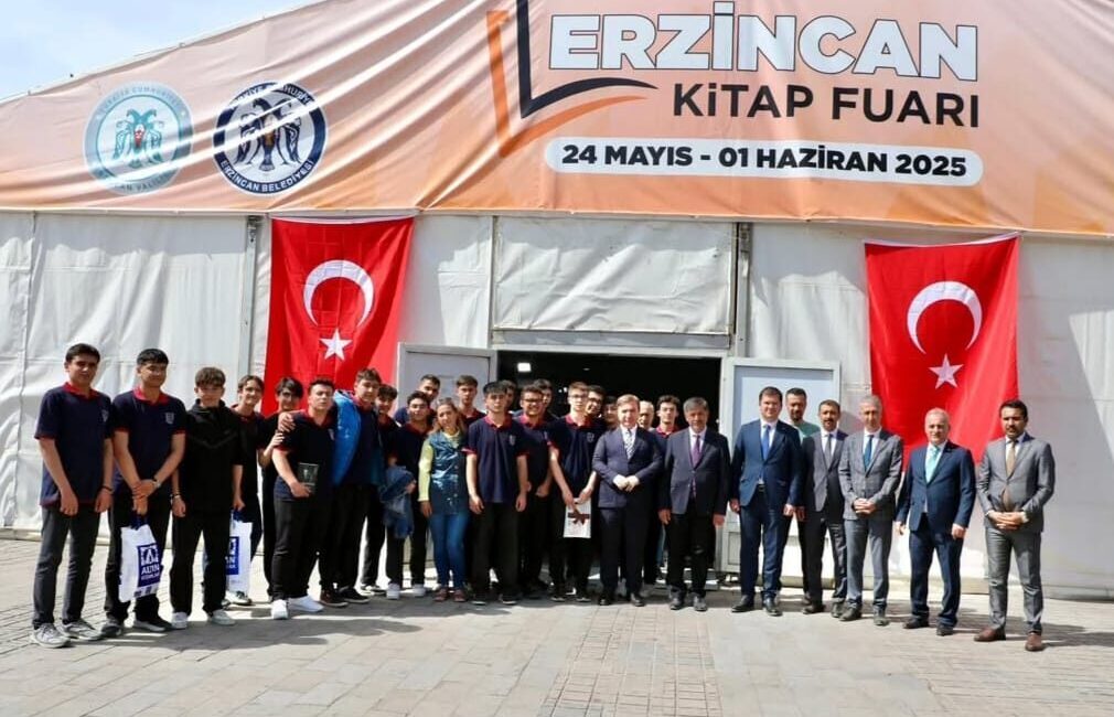 Erzincan Valisi Hamza Aydoğdu, Erzincan Belediye Başkanı Bekir Aksun ve