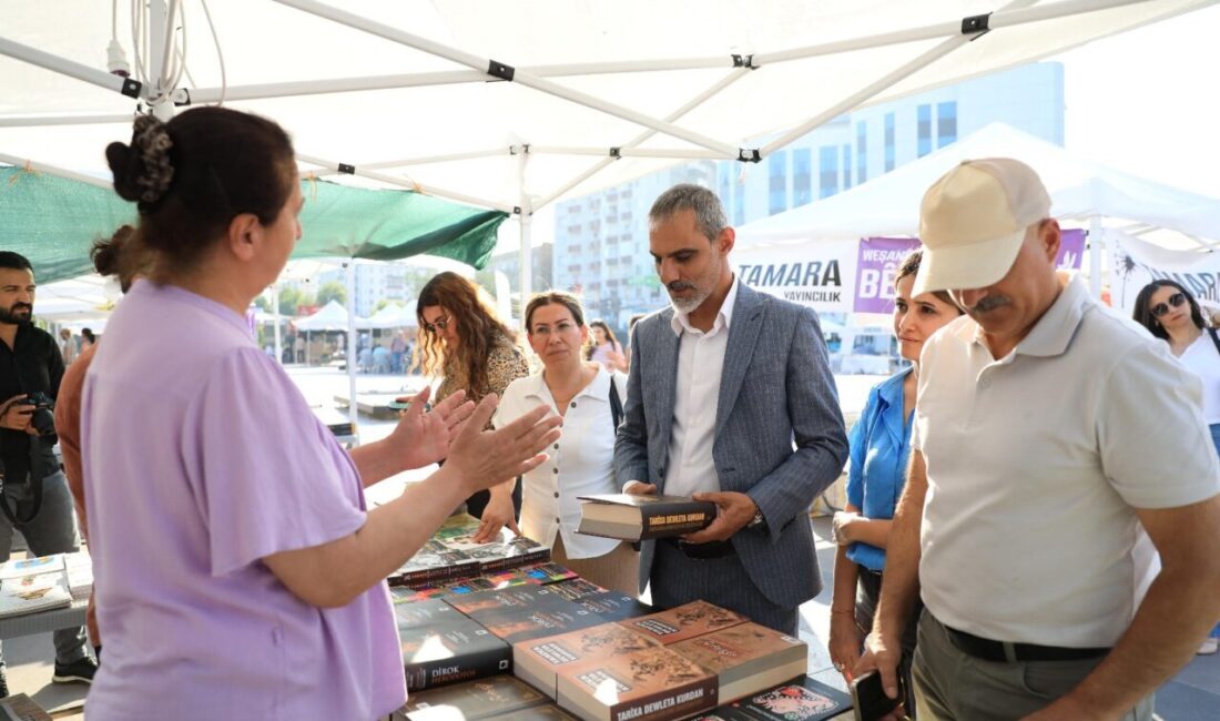 Diyarbakır Büyükşehir Belediyesi ve Kürt Yayıncılar Birliği (YEWKURD) işbirliğiyle Dağkapı