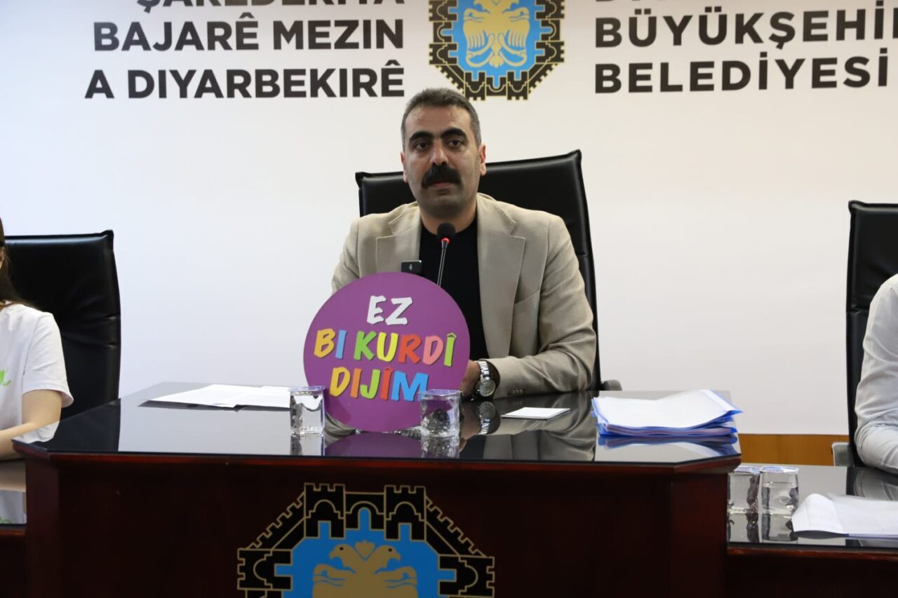 Diyarbakır Büyükşehir Belediyesi Meclisi’nin mayıs ayı olağan toplantısının dördüncü oturumu,