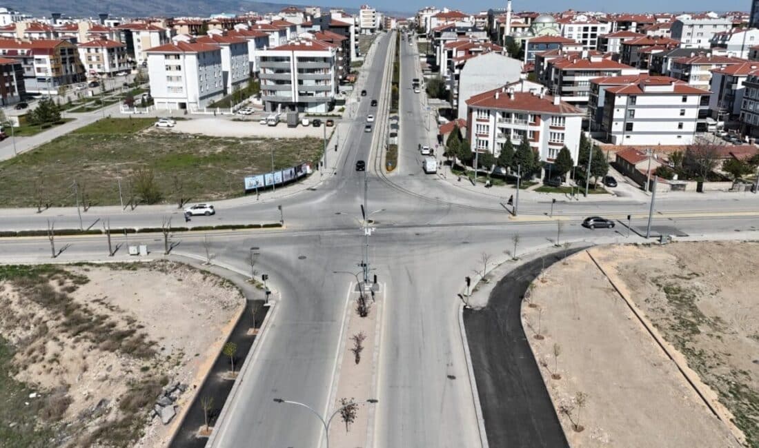 Eskişehir'de yapılan yol çalışmalarıyla ilgili açıklamalarda bulunan Bakım Dairesi Başkanı