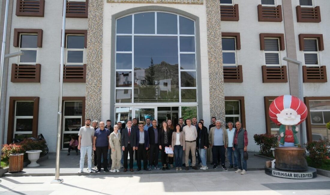 Çiftçilere yönelik Eskişehir Büyükşehir Belediyesi ve TMMOB Ziraat Mühendisleri Odası