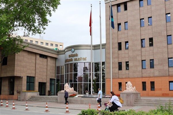 Eskişehir'de başlayan proje, 23 km'lik bisiklet yolu ağı ve 10