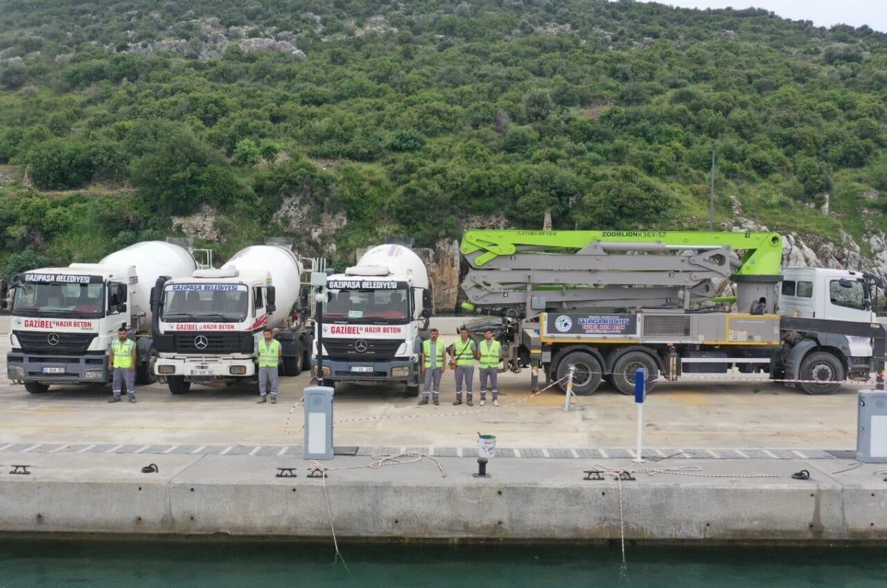 Gazipaşa Belediyesi, 2022-2024 arasında yapılan yatırımlarla beton üretim kapasitesini artırdı.
