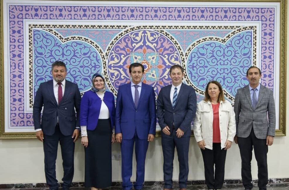 Ardahan Üniversitesi Rektörü Prof. Dr. Öztürk Emiroğlu, Gençlik ve Spor