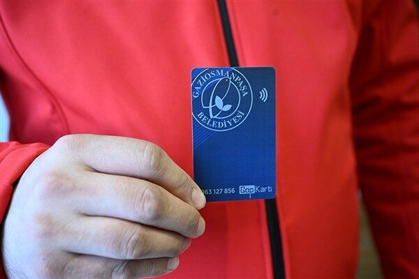Gaziosmanpaşa Belediyesi'nin sosyal belediyecilik uygulamalarından olan GOPKART, hem vatandaşların bütçesine
