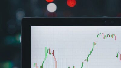 Halk Yatırım, BIST 30 Endeksi'nde işlem hacminin arttığını bildirdi. Analizde,