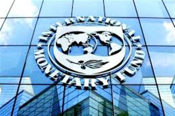 IMF Yönetim Kurulu'nun onayına tabi olacak fon ile, Ukrayna yaklaşık