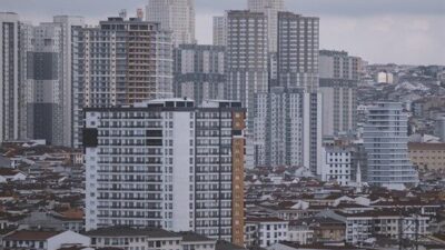 İstanbul'da kentsel dönüşüm uygulamaları için yapım yardımları arttı. Yeni karara