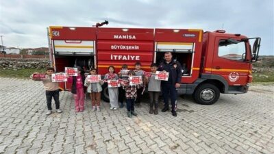 Manisa'daki ilkokul, ortaokul ve liselerde yangın eğitimi verildi. Öğrencilere yangın