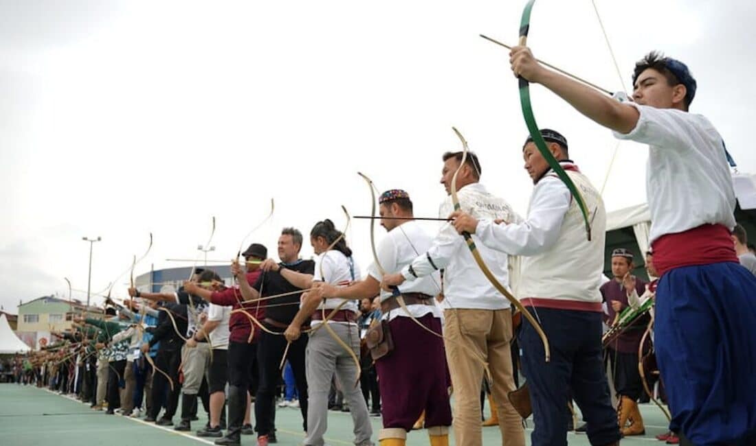 Genç sporcular, turnuvada Karacabey’i uluslararası arenada temsil etti.Karacabey Belediye Başkanı