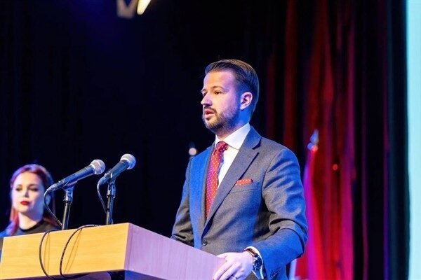 Karadağ Cumhurbaşkanı Milatoviç, Dünya Basın Özgürlüğü Günü'nde gazetecilere teşekkürlerini iletti
