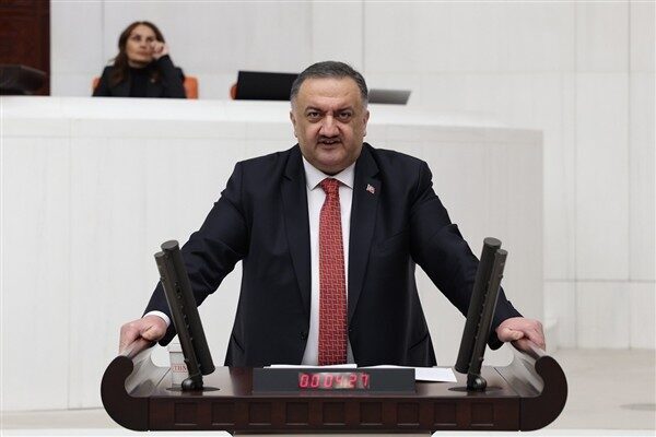 DEVA Partisi Genel Başkan Yardımcısı ve İstanbul Milletvekili Hasan Karal,